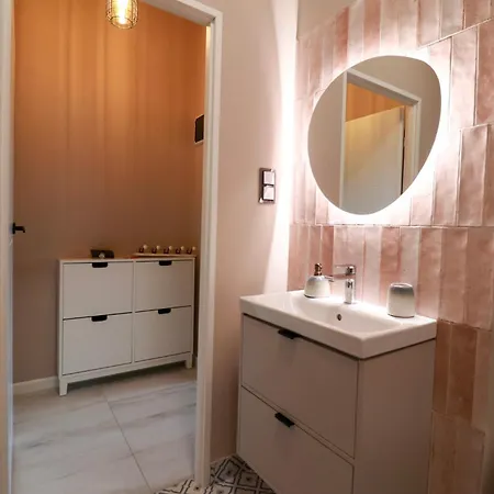 Traugutta By Zen4guest - Near Old Town Apartman